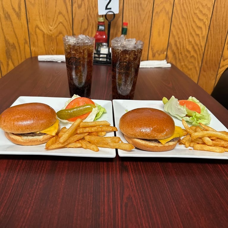 Cozy Spot for Great Food and Good Times